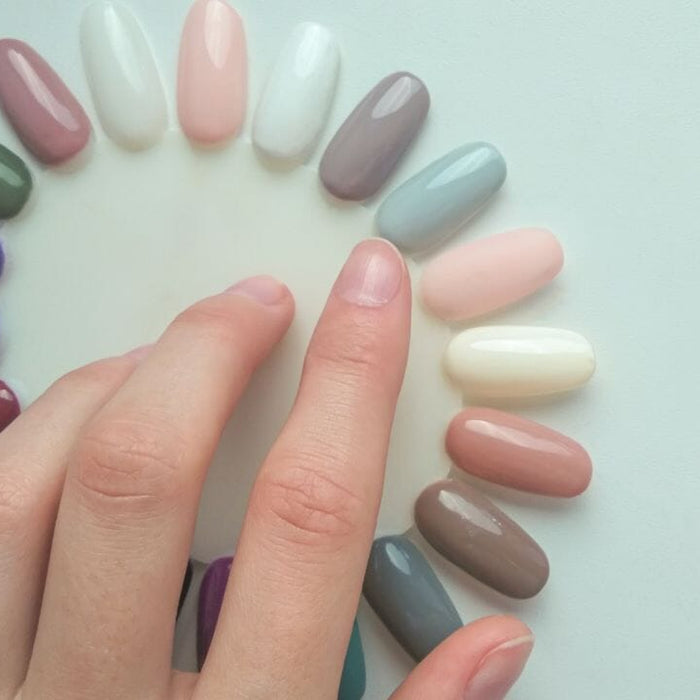 September nail colours
