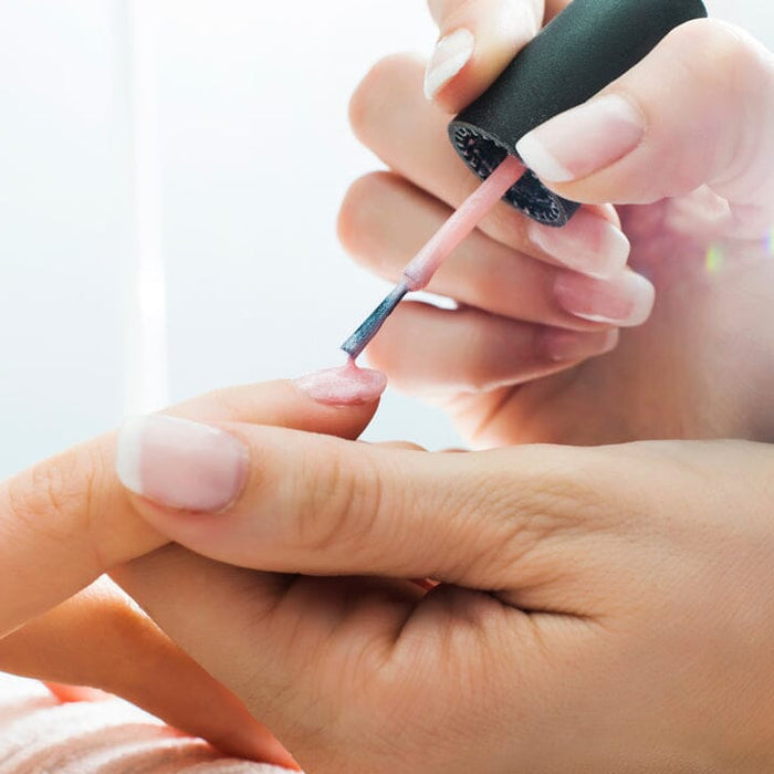 Nail Polish Guide: Understanding Different Formulas & Finishes