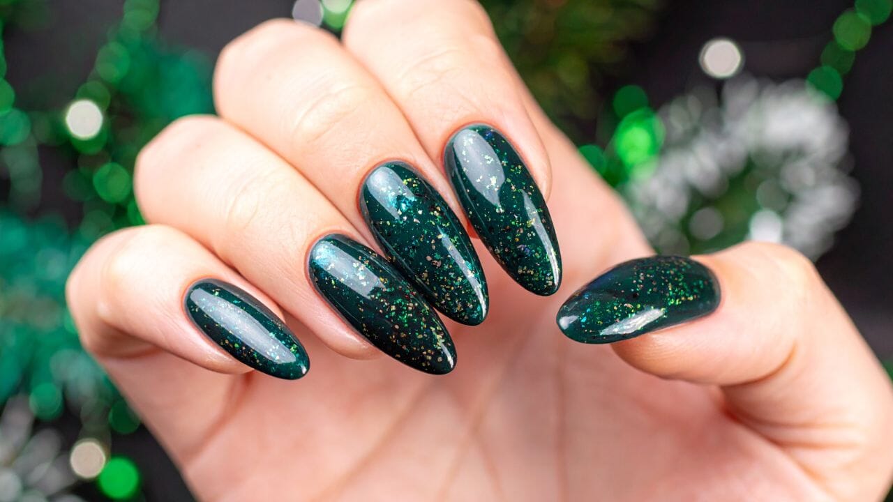 Green nail polish