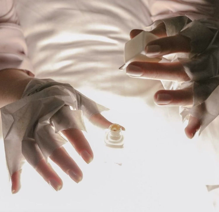 Collagen Deluxe Gloves - Voesh - NSI Australia
