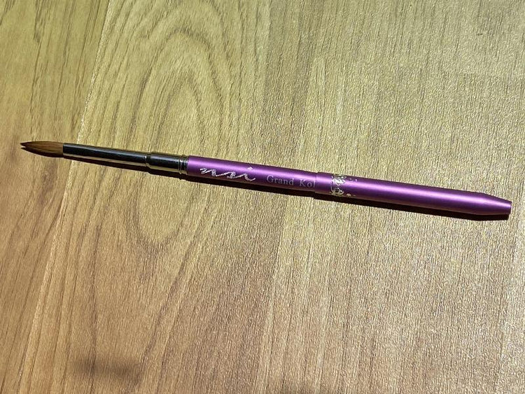 Grand Kolinsky Acrylic Brush #8 Metal Handle + Cap - NSI Australia