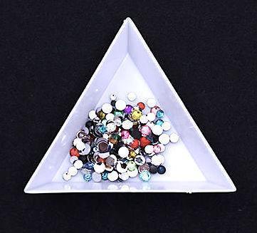 Plastic White Triangular Tray - NSI Australia