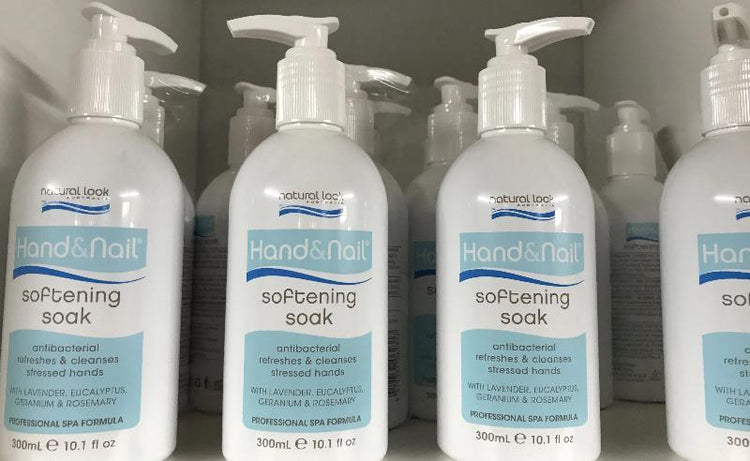 Softening Soak ~ Hand & Nail ~ Natural Look - NSI Australia